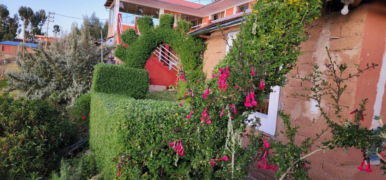 Tikawasi Homestay Comunidad Pueblo Isla Amantani José Luis Ocosuyo Extérieur photo